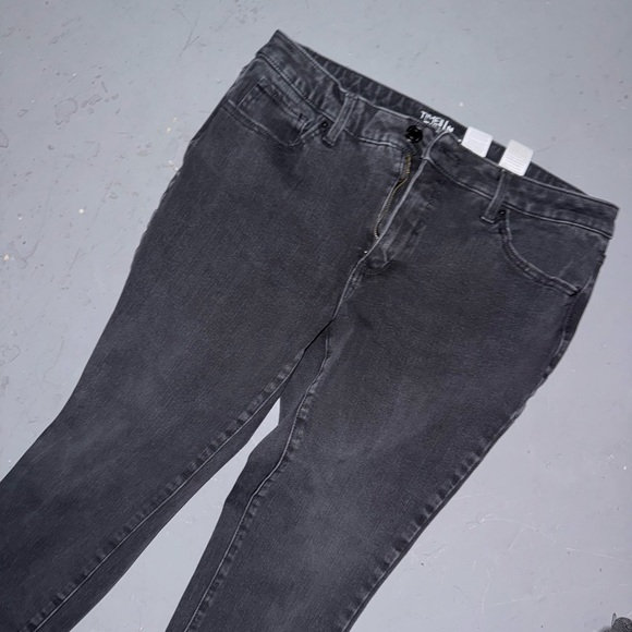 Time and Tru jeans - Picture 2 of 4
